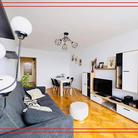 Apartament Apartament 2 pokoje w Gdańsku prywatny parking numer 46 Zewnętrze zdjęcie